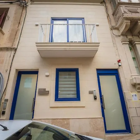 Apartment New - Only Unit 5 Modern 2-bedroom With Common Heated Jacuzzi By Sf Homes San Ġiljan