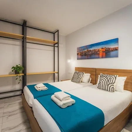 New - Only Unit 5 Modern 2-bedroom With Common Heated Jacuzzi By Sf Homes Apartment