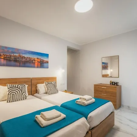 Apartman New - Only Unit 5 Modern 2-bedroom With Common Heated Jacuzzi By Sf Homes