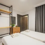 New - Only Unit 5 Modern 2-bedroom With Common Heated Jacuzzi By Sf Homes Appartamento