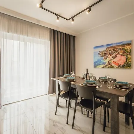 New - Only Unit 5 Modern 2-bedroom With Common Heated Jacuzzi By Sf Homes * St. Julian's