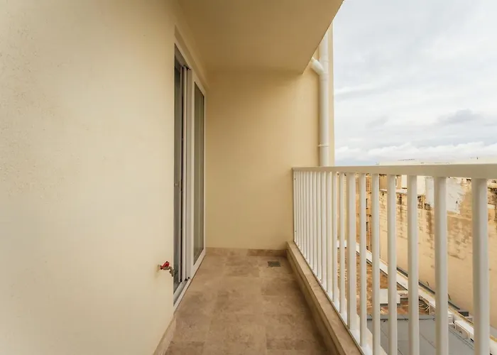 New - Only Unit 5 Modern 2-bedroom With Common Heated Jacuzzi By Sf Homes St. Julian's