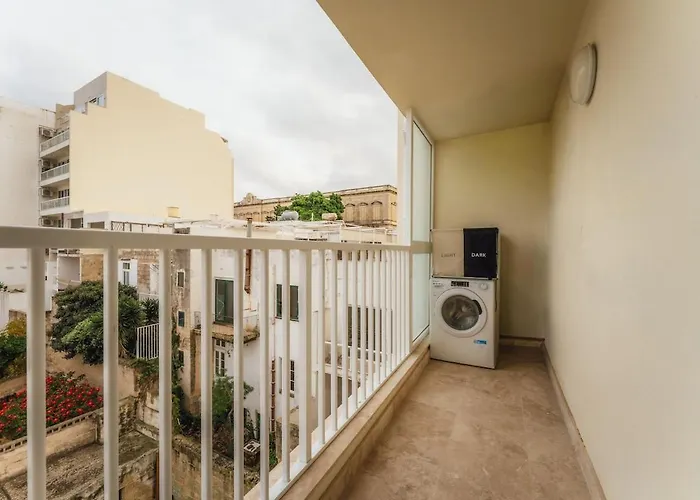 New - Only Unit 5 Modern 2-bedroom With Common Heated Jacuzzi By Sf Homes St. Julian's